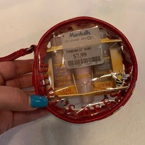 Burt’s Bees mini lip gloss gift set